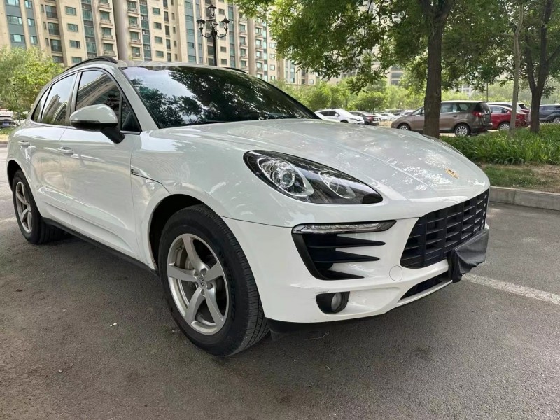 16年安阳保时捷Macan