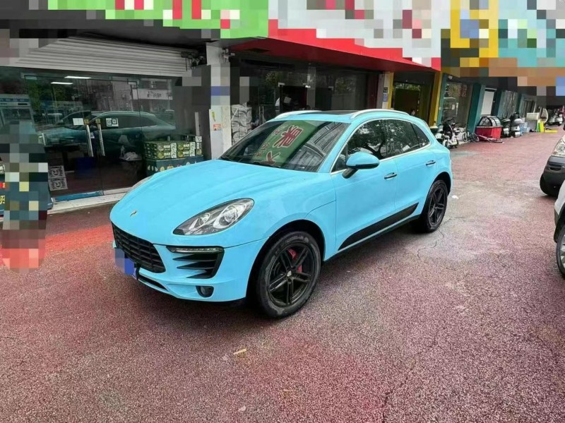 16年吉安保时捷Macan
