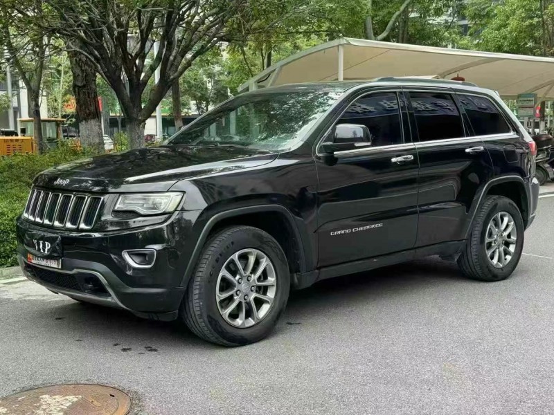 16年重庆市Jeep大切诺基