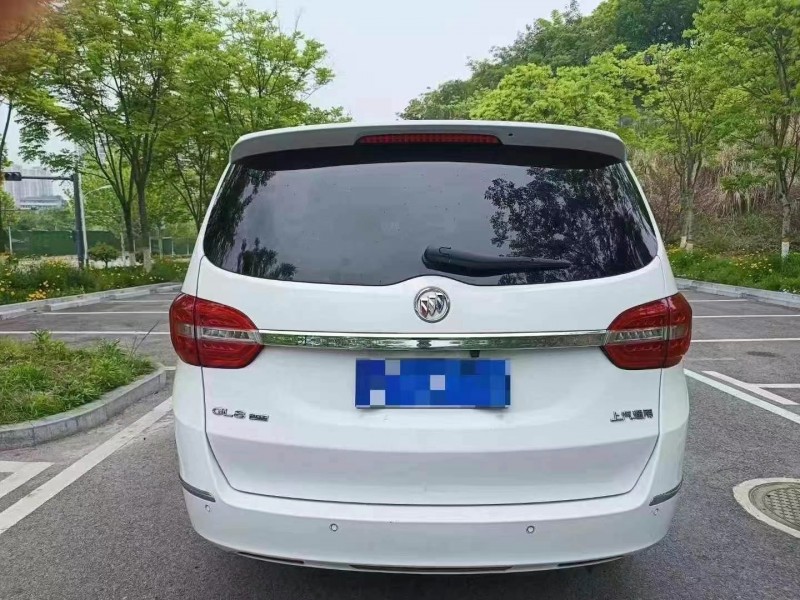 20年宜昌别克GL8