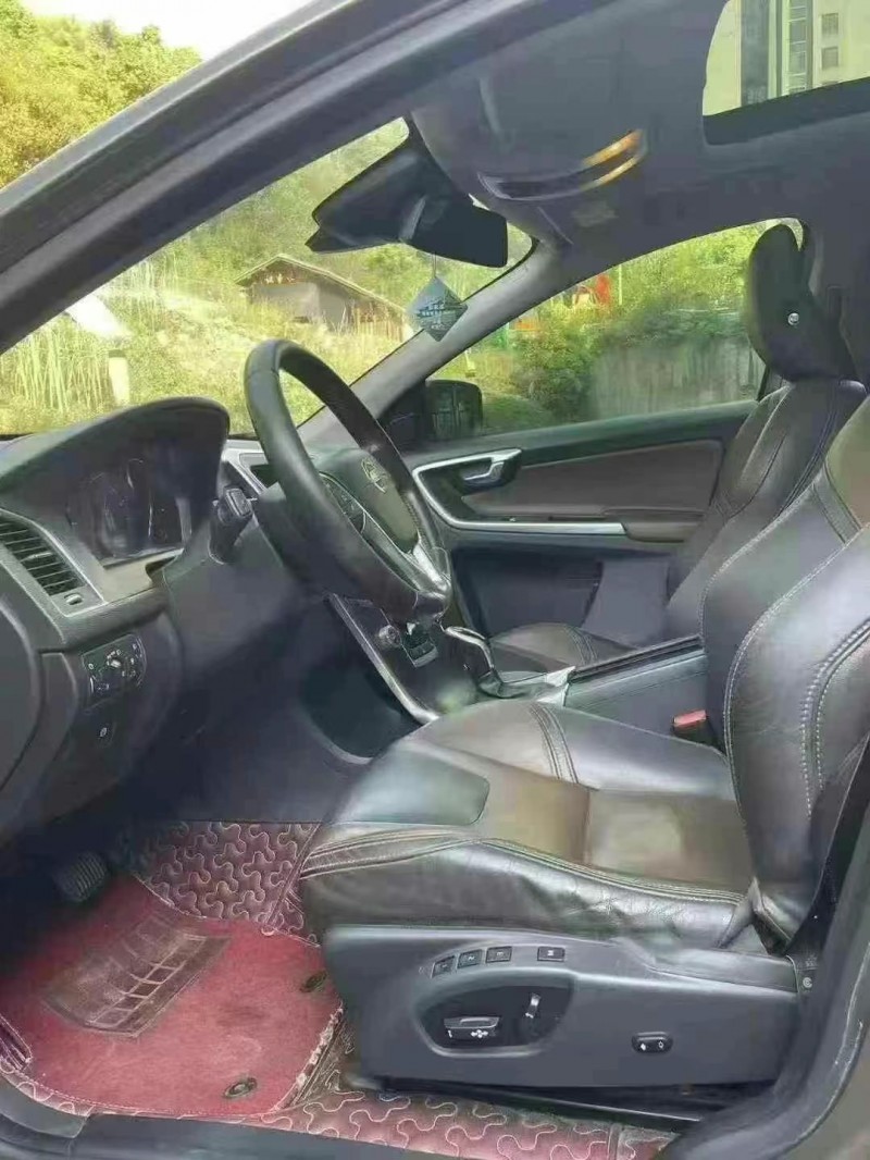 16年重庆市沃尔沃XC60