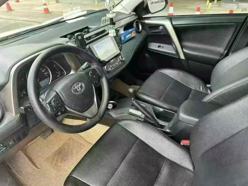 16年珠海丰田RAV4荣放