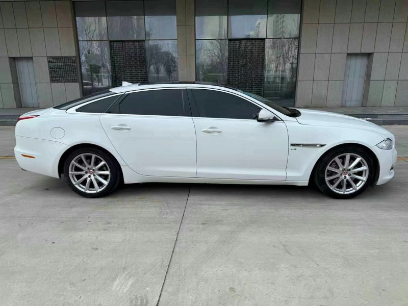 15年东营捷豹XJL