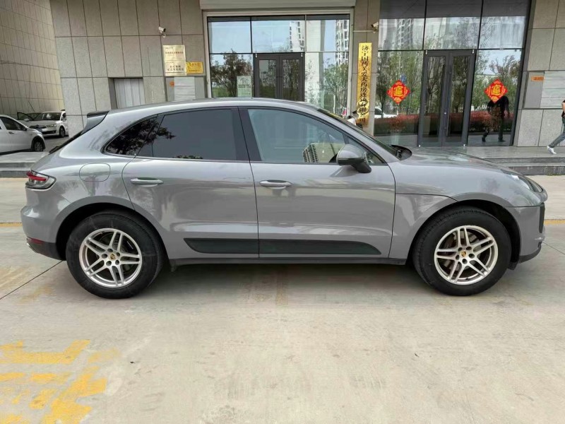 20年烟台保时捷Macan