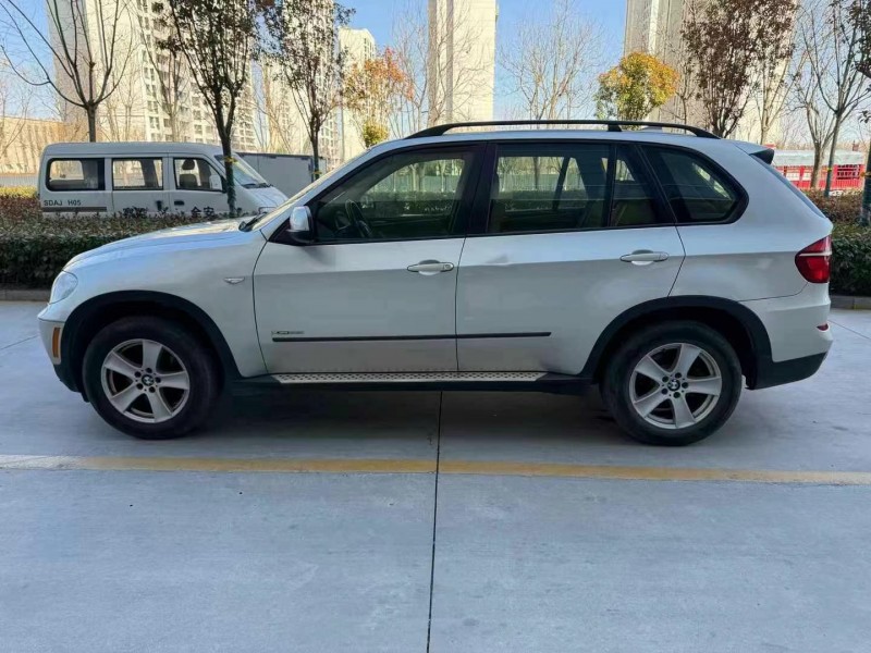 13年青岛宝马X5