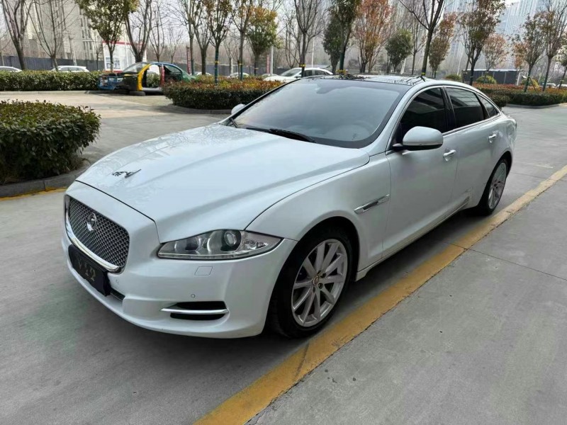 15年东营捷豹XJL
