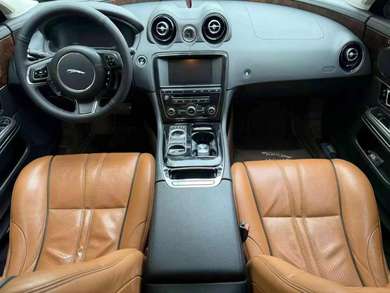 15年东营捷豹XJL
