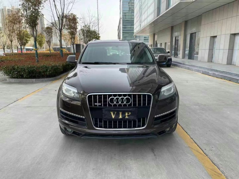 13年烟台奥迪Q7