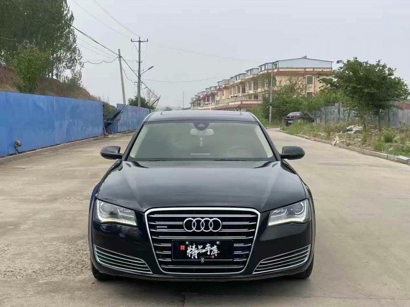 13年东营奥迪A8L