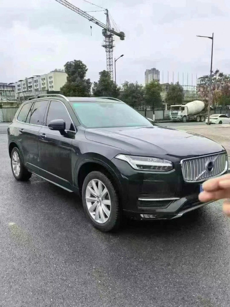 17年重庆市沃尔沃XC90