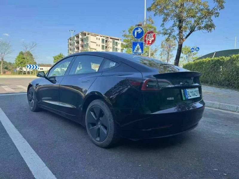22年佛山特斯拉MODEL 3