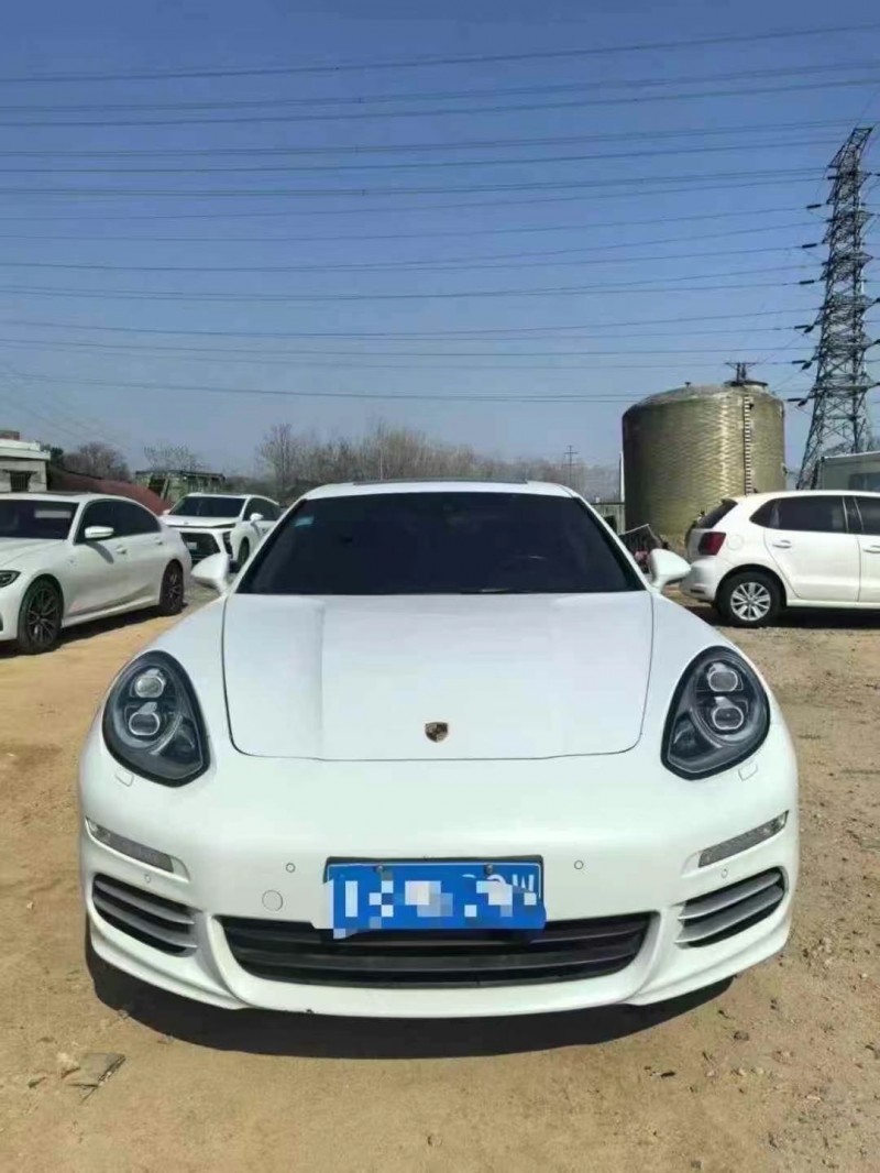 17年东营保时捷帕拉梅拉