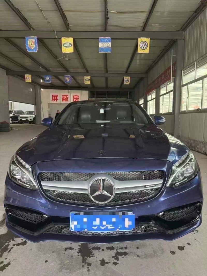 17年东营奔驰AMG
