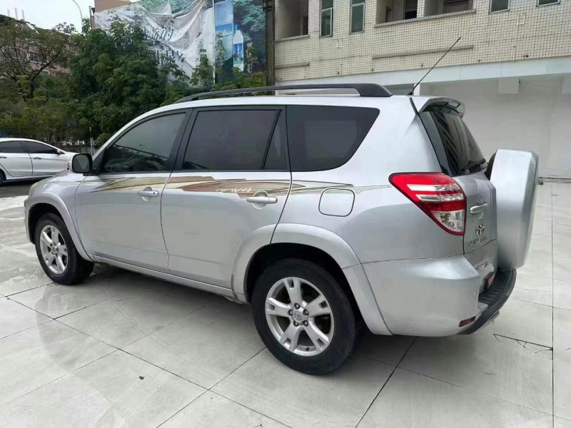 13年汕头丰田RAV4