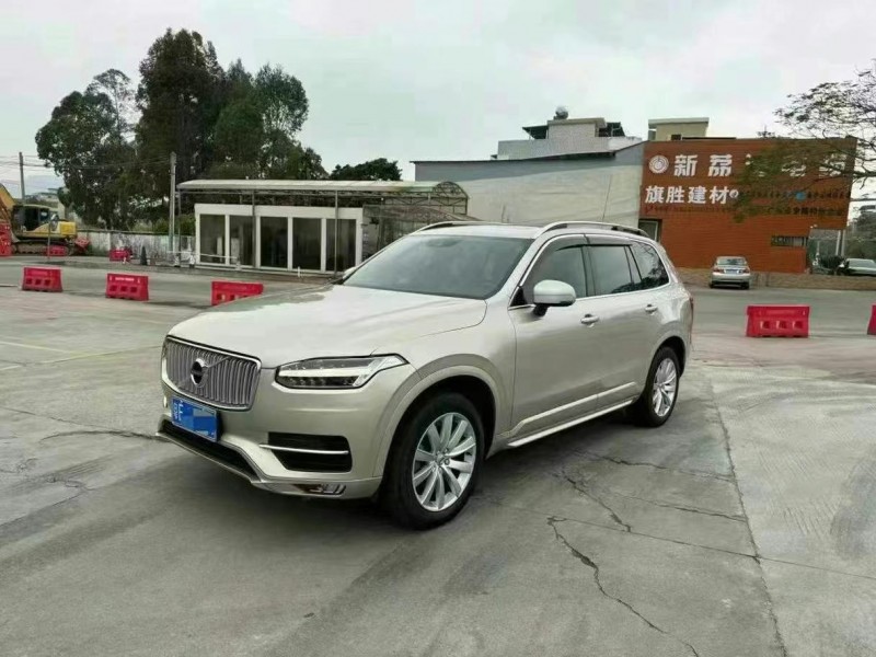 18年珠海沃尔沃XC90