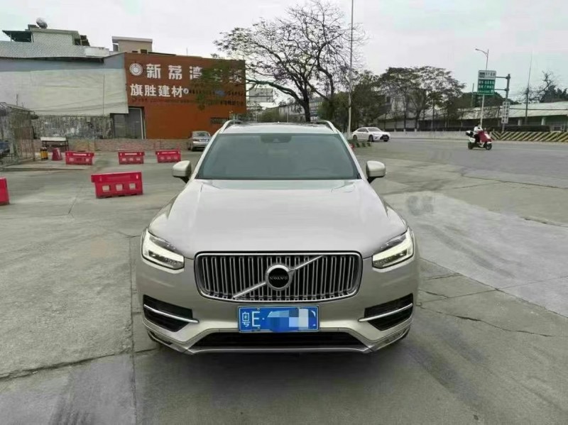 18年珠海沃尔沃XC90