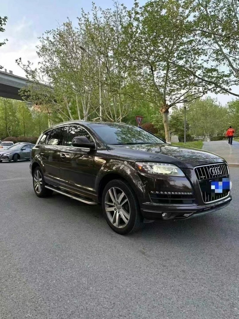 13年烟台奥迪Q7