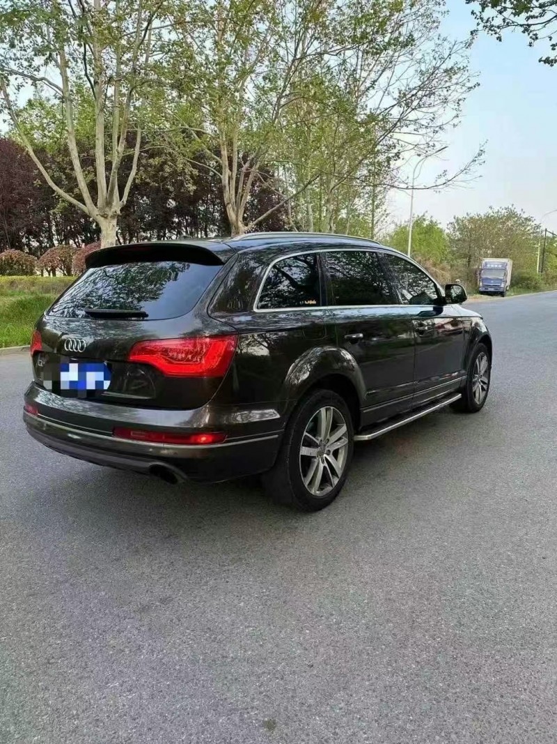 13年烟台奥迪Q7