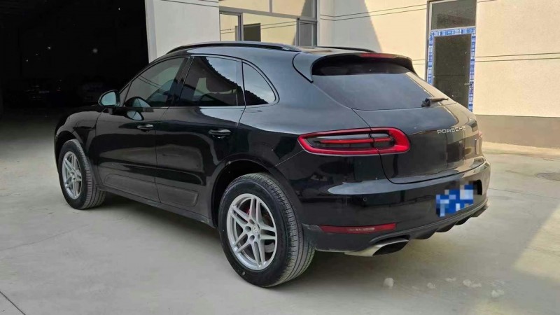 15年邢台保时捷Macan