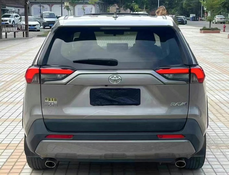 20年佛山丰田RAV4荣放