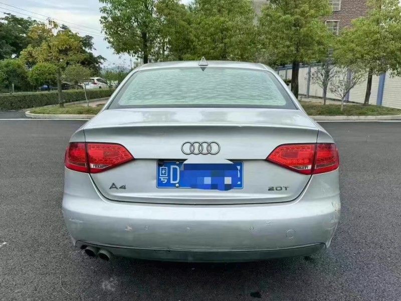 11年珠海奥迪A4L