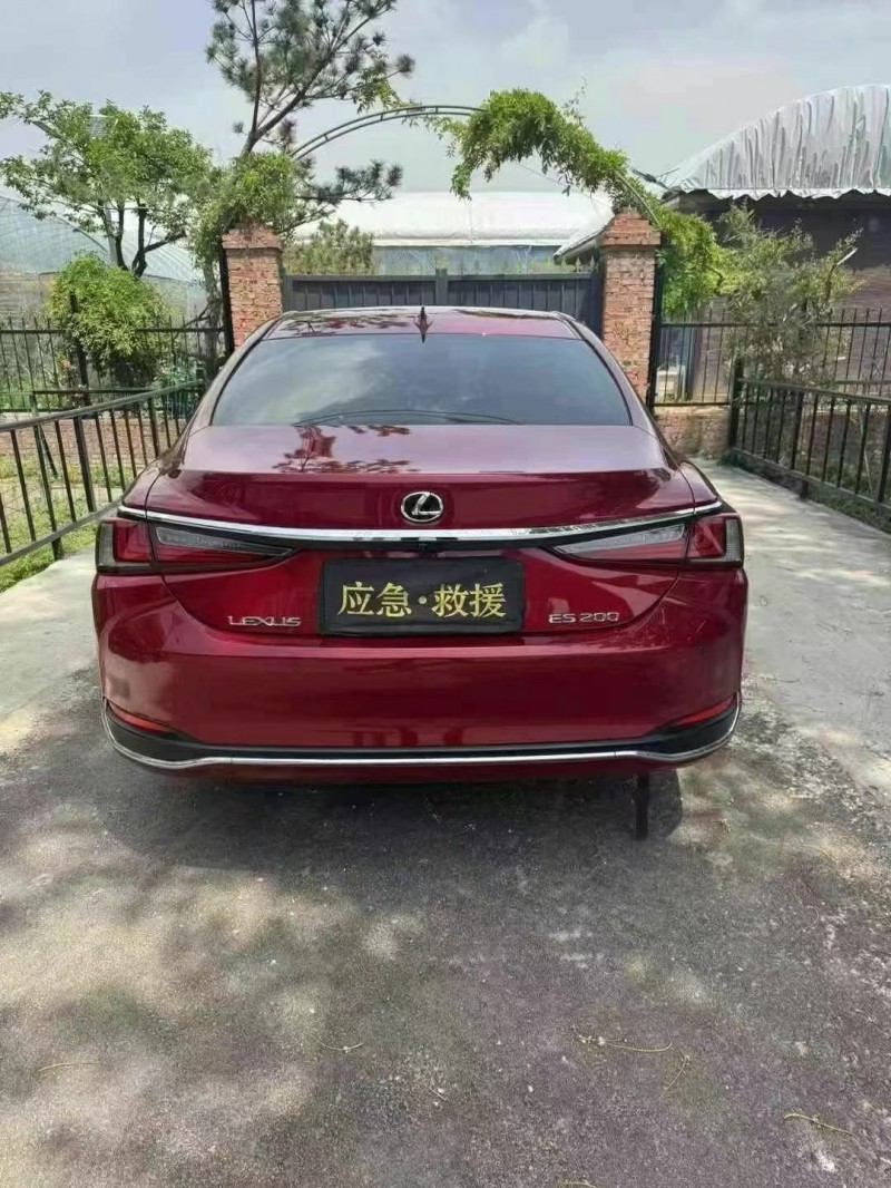 22年东营雷克萨斯ES