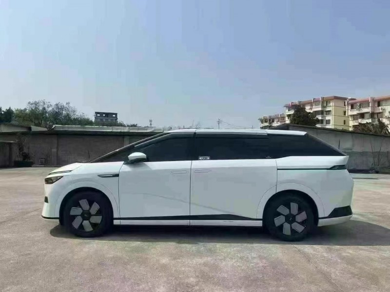 24年北海小鹏汽车X9