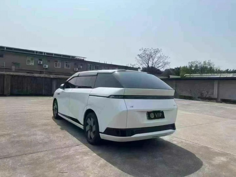 24年北海小鹏汽车X9