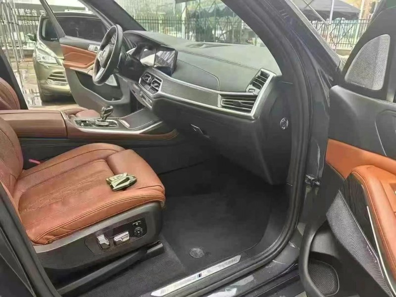 20年襄樊宝马X7