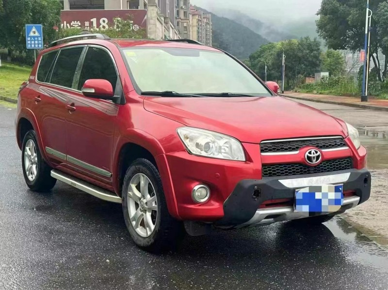 12年泉州丰田RAV4