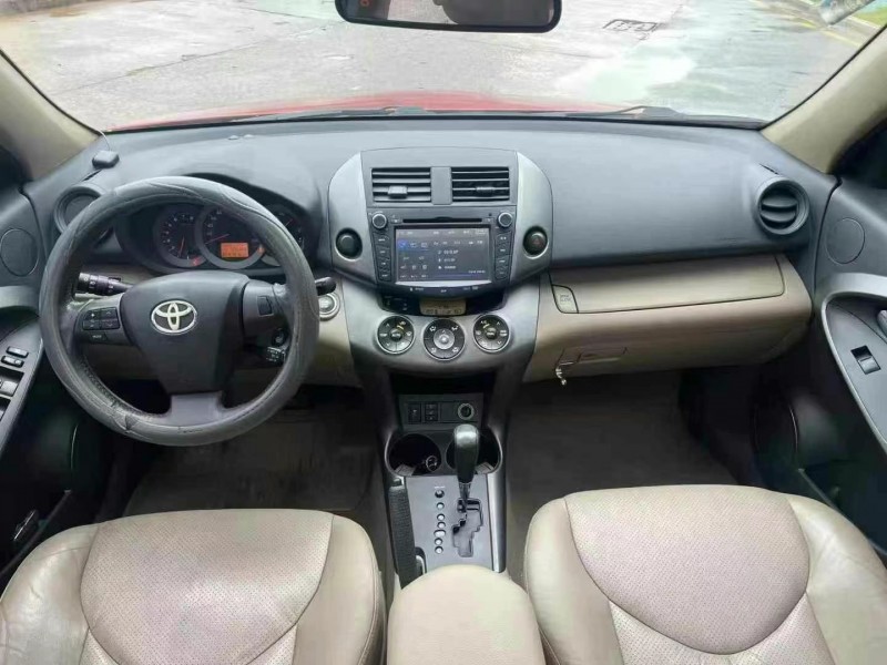 12年泉州丰田RAV4