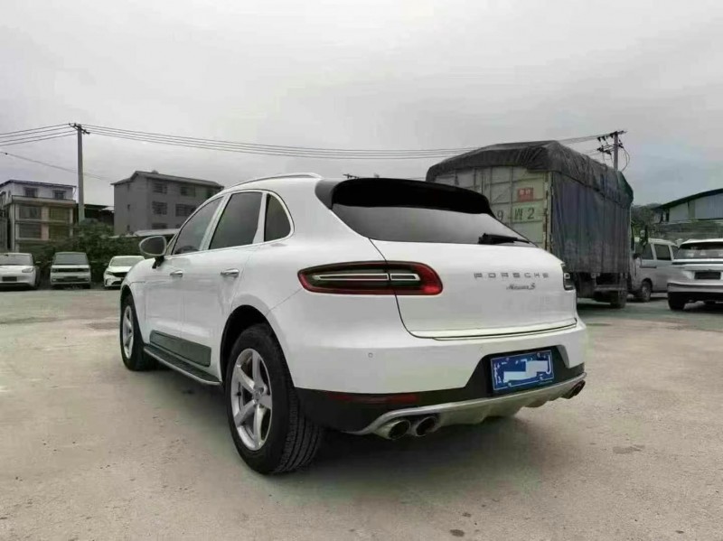 15年梧州保时捷Macan