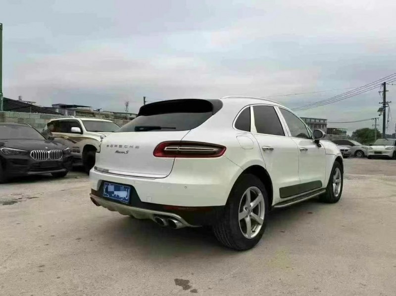 15年梧州保时捷Macan