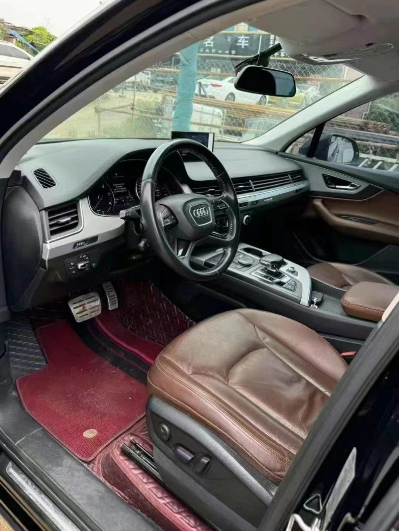 17年邵阳奥迪Q7