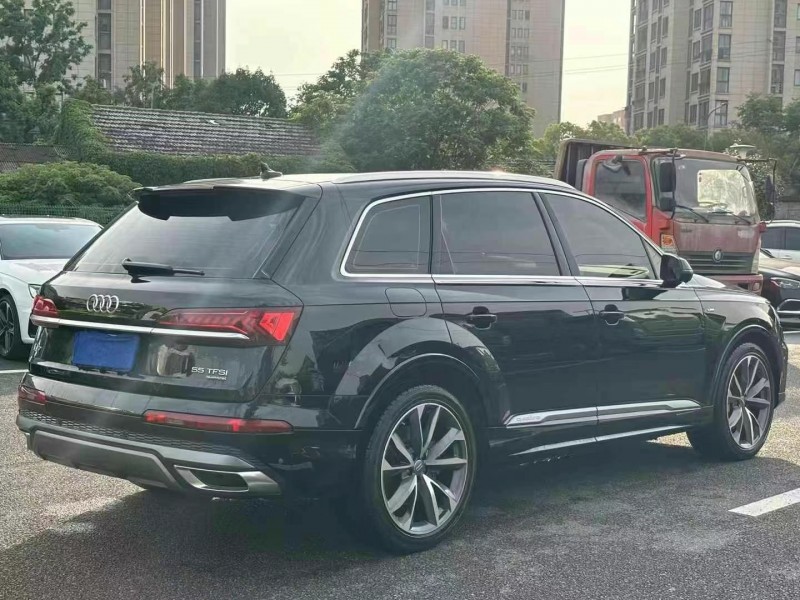 20年南通奥迪Q7