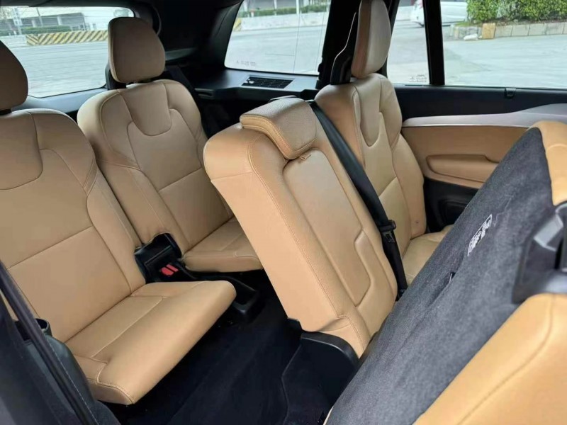 18年佛山沃尔沃XC90