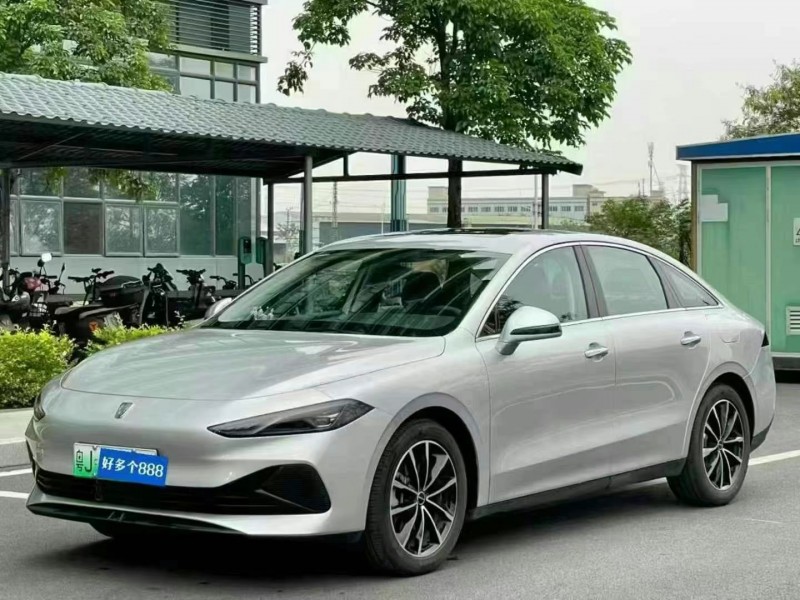 25年珠海荣威D7