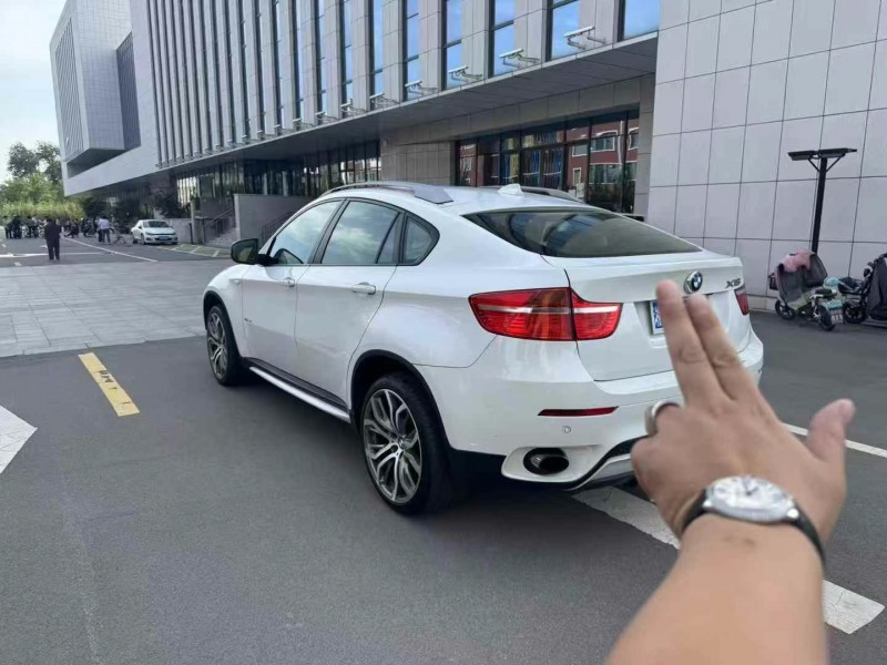 12年枣庄宝马X6