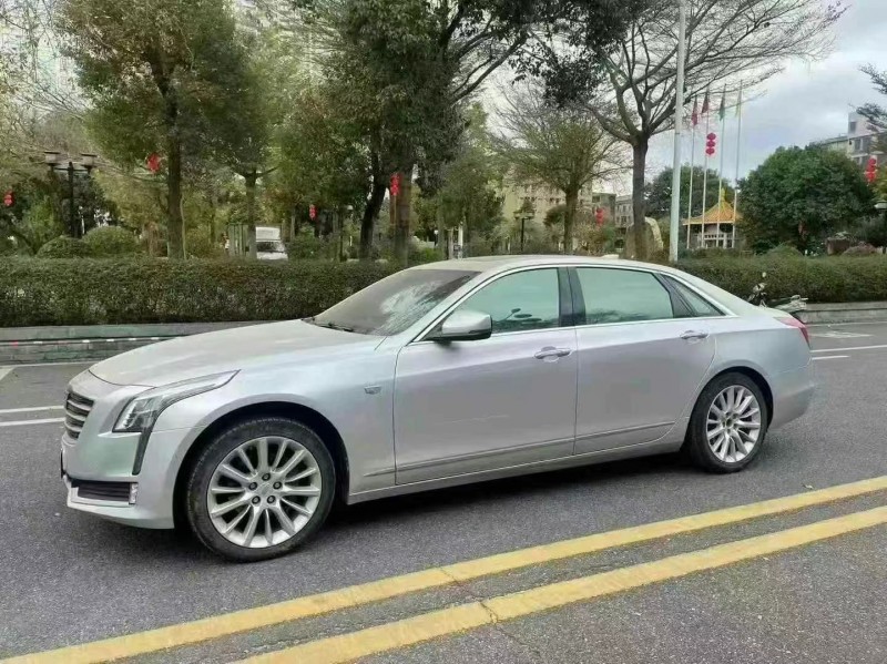 18年汕头凯迪拉克CT6