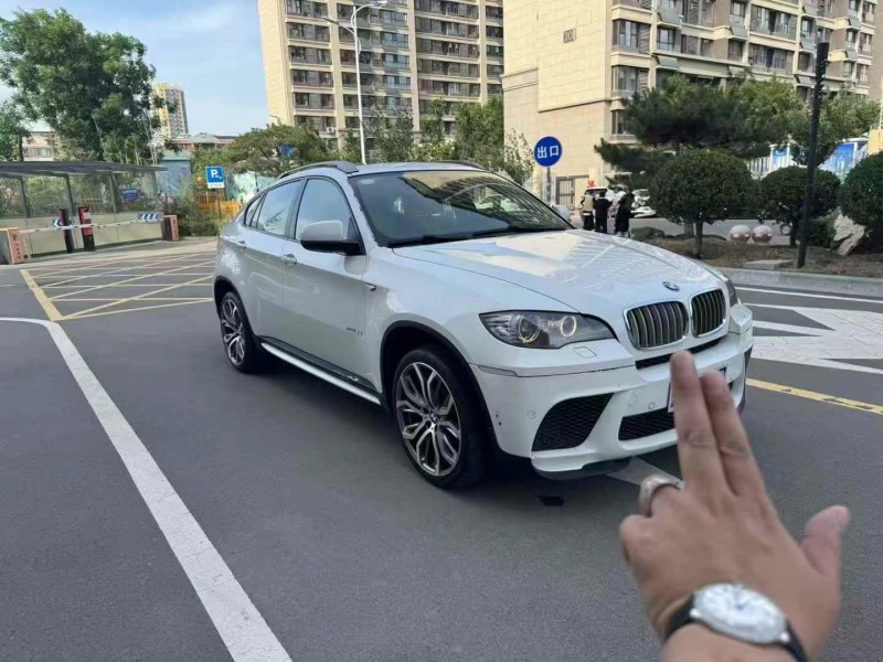 12年东营宝马X6