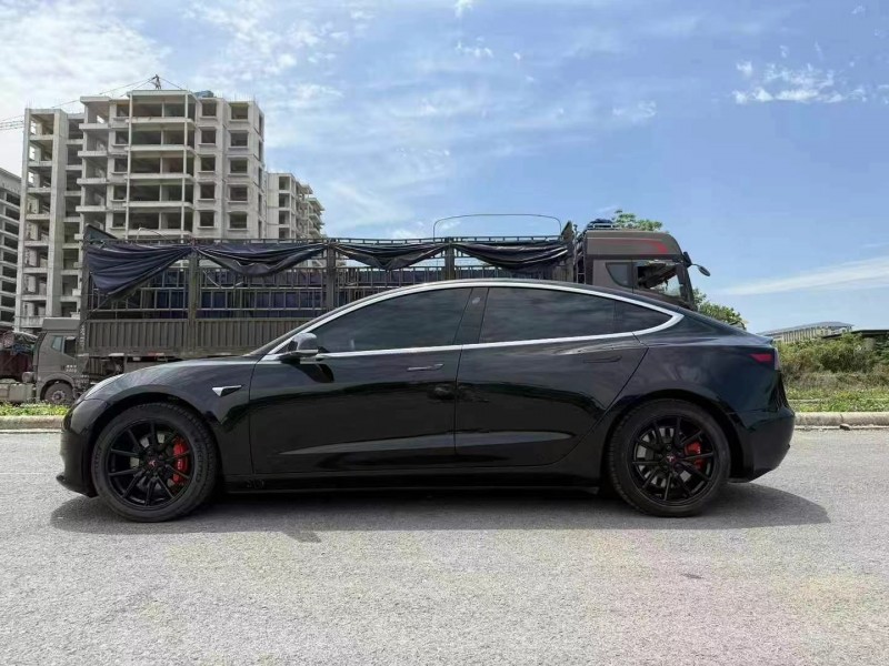 20年汕头特斯拉MODEL 3