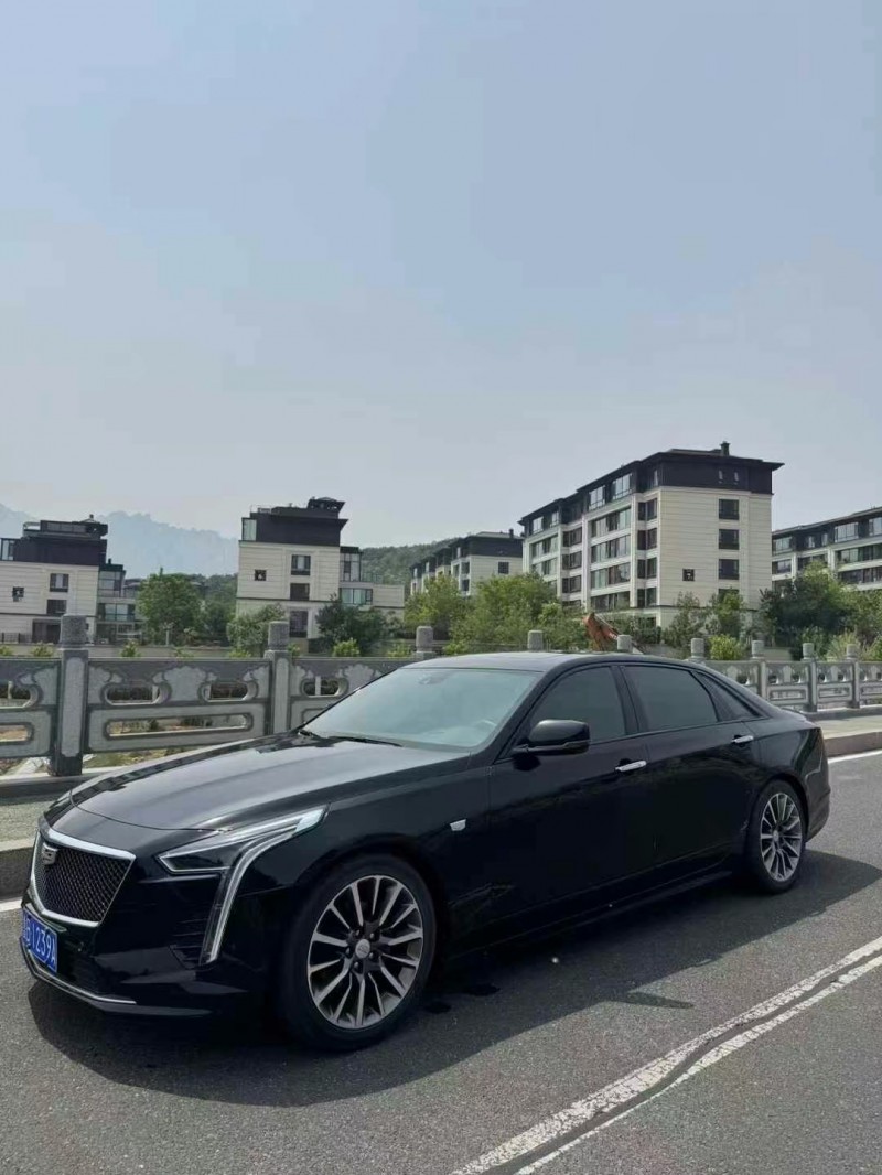 22年东营凯迪拉克CT6