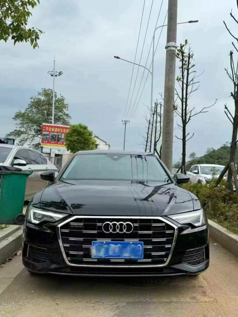 21年岳阳奥迪A6L