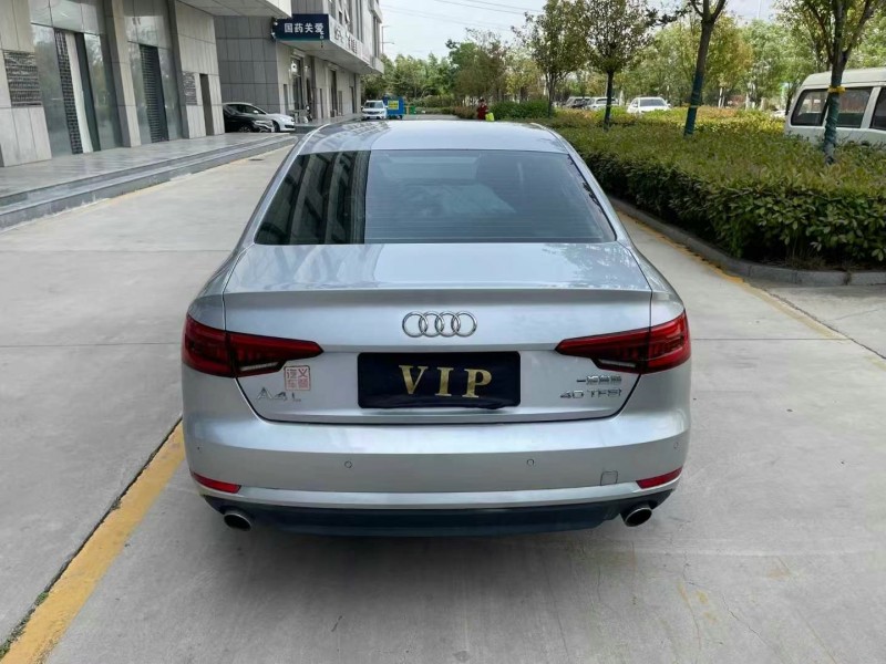 17年烟台奥迪A4L