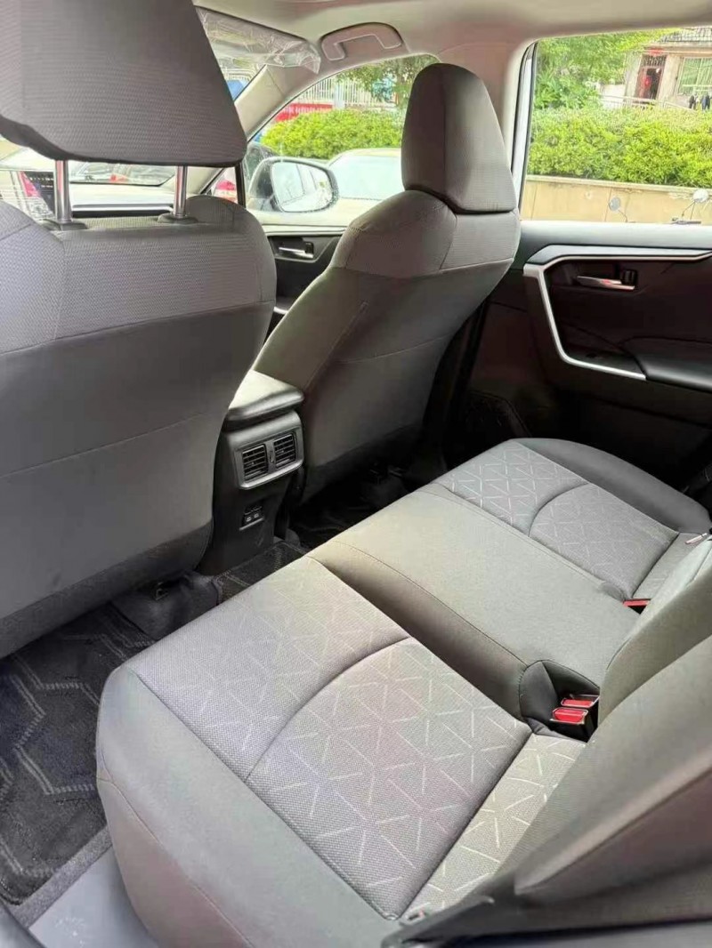 24年吉安丰田RAV4荣放