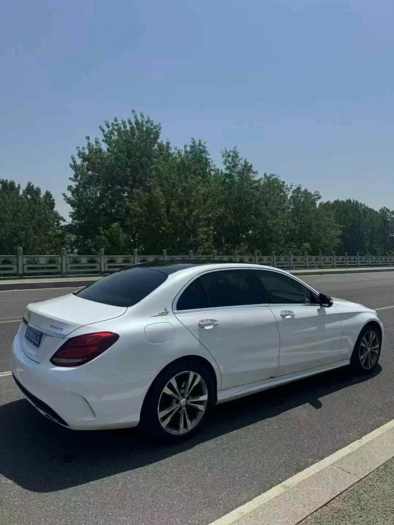 16年烟台奔驰C