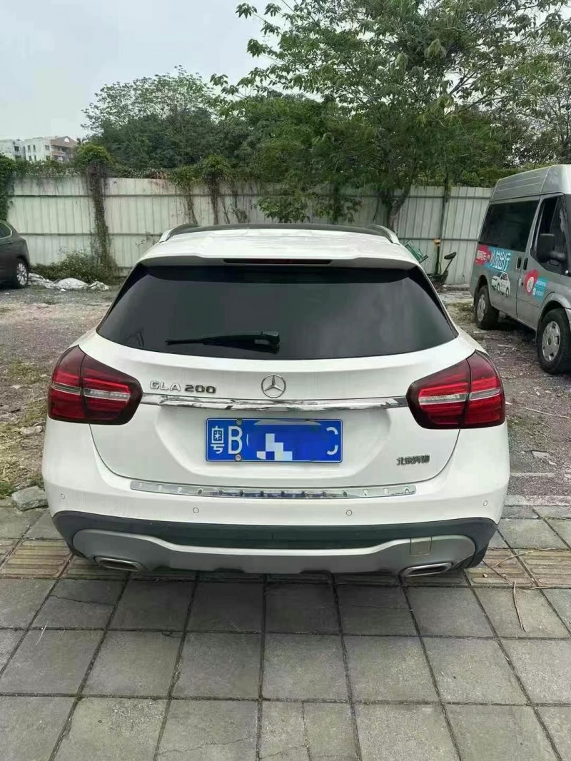 18年江门奔驰CLA