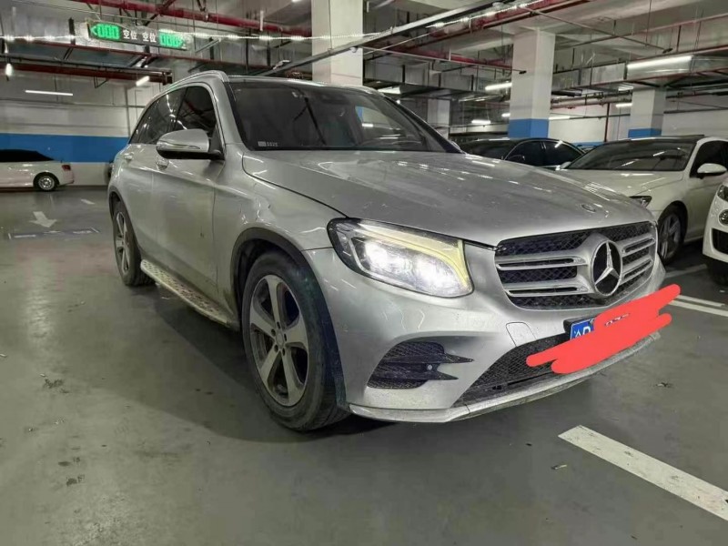 17年重庆市奔驰GLC
