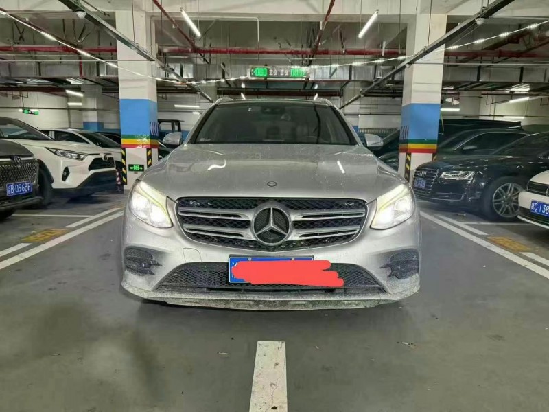 17年重庆市奔驰GLC
