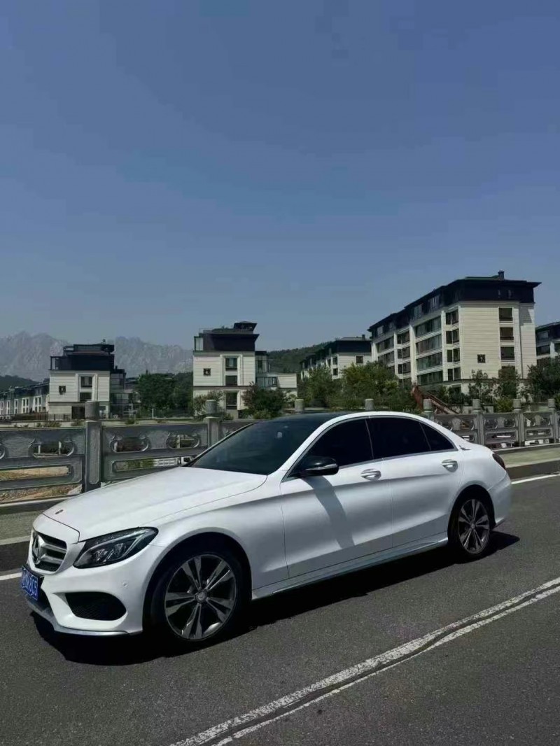 16年烟台奔驰C